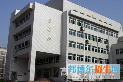 江蘇城市職業(yè)學院校園一角2465