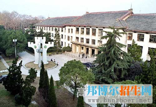 安徽農(nóng)業(yè)大學(xué)校園一角4219