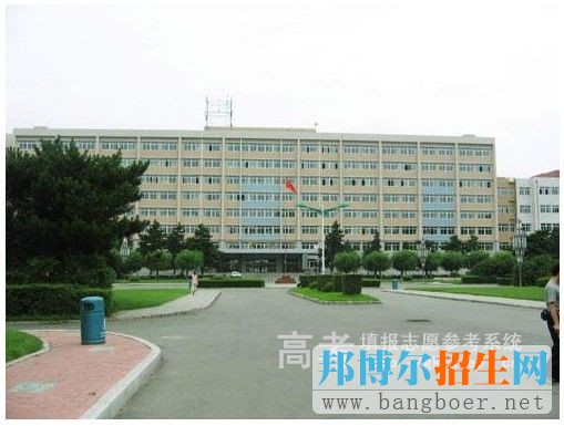 沈陽大學(xué)校園一角3944