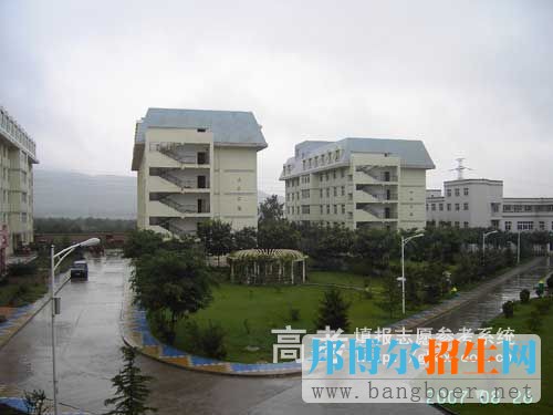 蘭州交通大學(xué)博文學(xué)院校園一角5411