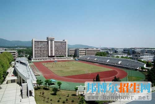 南京理工大學(xué)校園一角1713