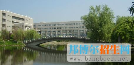 河海大學(xué)