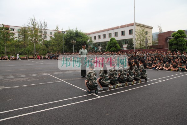 重慶渝州車輛工程技術(shù)學(xué)校地址在哪里