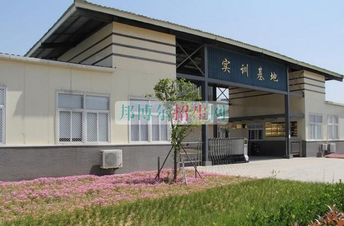 安徽國際商務職業(yè)學院網站網址