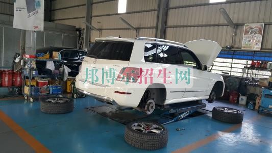 成都汽車運(yùn)用與維修養(yǎng)就業(yè)形勢(shì)怎么樣