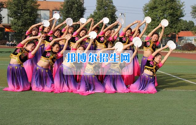 眉山科學(xué)技術(shù)學(xué)校2017年招生簡(jiǎn)章