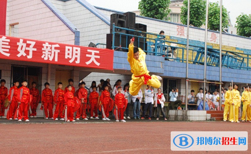 廣安康泉文武學(xué)校有哪些專業(yè)