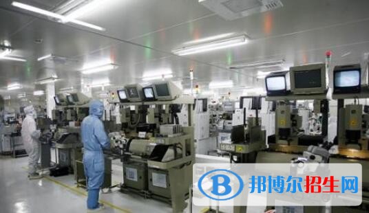 遂寧電力工程學(xué)校2018年報(bào)名條件、招生對象