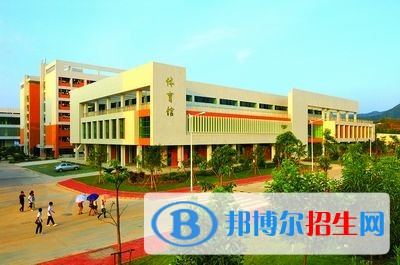 國營七三三廠電子技工學(xué)校2018年報(bào)名條件、招生對象