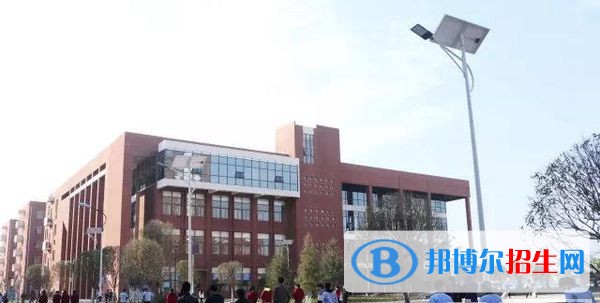 貴州航空工業(yè)技師學(xué)院白云分校2019年報(bào)名條件、招生對(duì)象