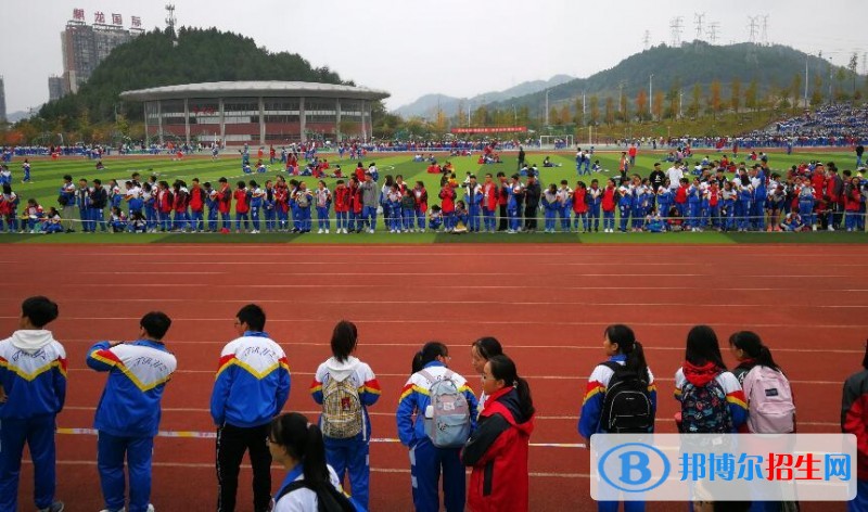 貴州銅仁第一中學(xué)2019年報(bào)名條件、招生要求、招生對(duì)象