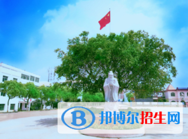 贛州旅游職業(yè)學(xué)校2020年招生辦聯(lián)系電話