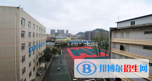 貴陽鐵路高級(jí)技工學(xué)校2020年報(bào)名條件、招生要求、招生對(duì)象