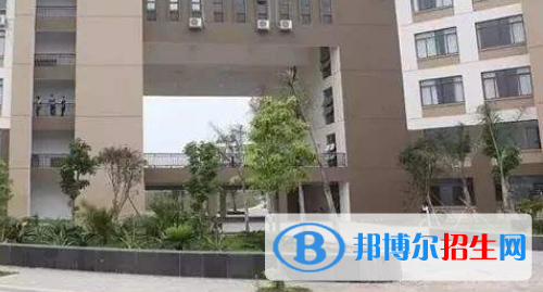 廣西藝術(shù)學(xué)院附屬中等藝術(shù)學(xué)校怎么樣、好不好