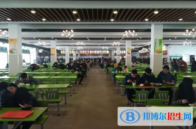 黃岡中等職業(yè)學校st