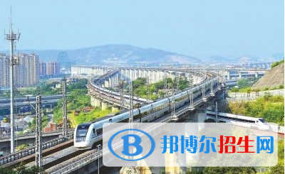 武漢2020年鐵路學(xué)校什么專業(yè)比較好