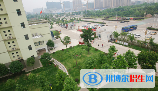 蕪湖京師職業(yè)學(xué)校2020年報(bào)名條件、招生要求、招生對(duì)象