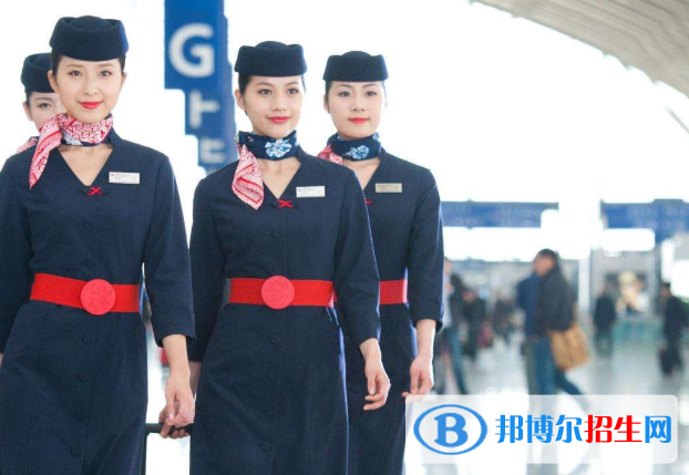 湖北2020年航空服務(wù)學(xué)校有哪些專業(yè)適合女生