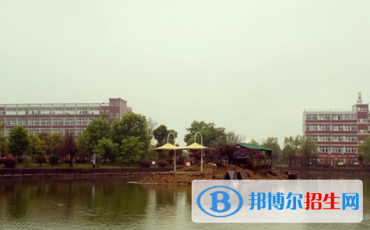 安慶市宜城科技學(xué)校地址在哪里