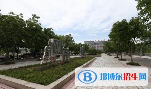 四川省東坡中等職業(yè)技術(shù)學(xué)校2021年學(xué)費(fèi)、收費(fèi)多少