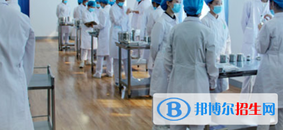 成都2021年護理學(xué)校學(xué)啥好