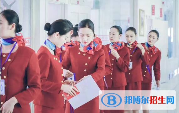 蘭州2022年中專航空服務(wù)學(xué)校有哪些專業(yè)