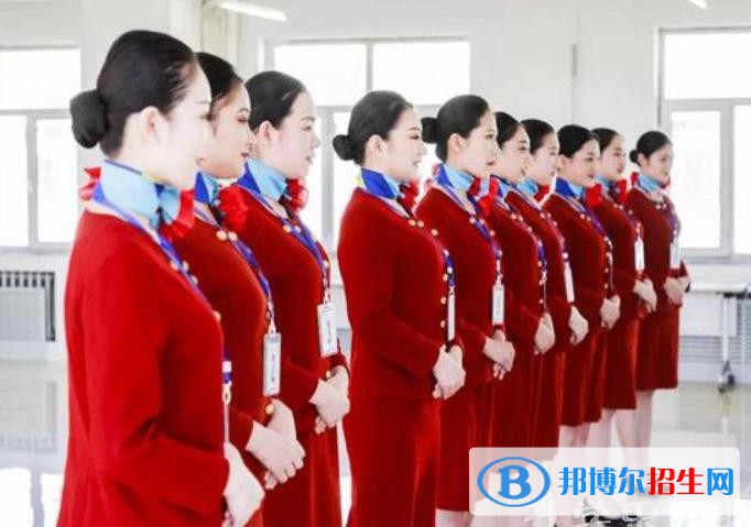 蘭州2022年航空服務(wù)學(xué)校怎么樣報名