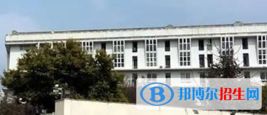 四川大學(xué)附設(shè)華西衛(wèi)生學(xué)校怎么樣、好不好