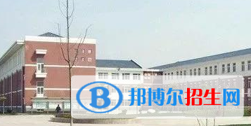 四川省張瀾職業(yè)技術(shù)學(xué)校2022年學(xué)費(fèi)、收費(fèi)多少