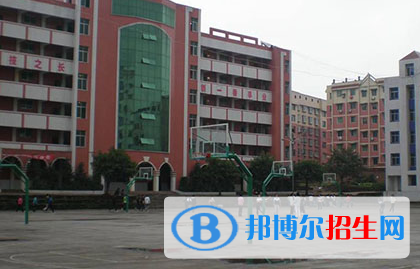 涼山州農(nóng)業(yè)學(xué)校2022年招生簡(jiǎn)章