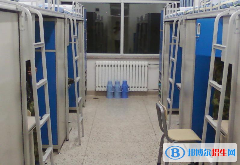 西安利君醫(yī)藥技工學校2022年宿舍條件