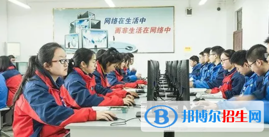 成都2022年什么計算機學校比較好就業(yè)