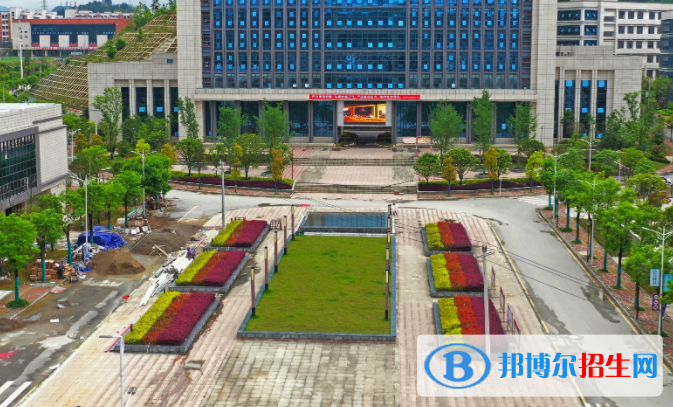 黔南民族幼兒師范高等專(zhuān)科學(xué)校（中職部）地址在哪里