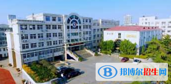 青島外事服務學校2022年招生簡章