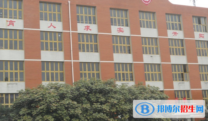 開封市信息工程學(xué)校2022年招生辦聯(lián)系電話