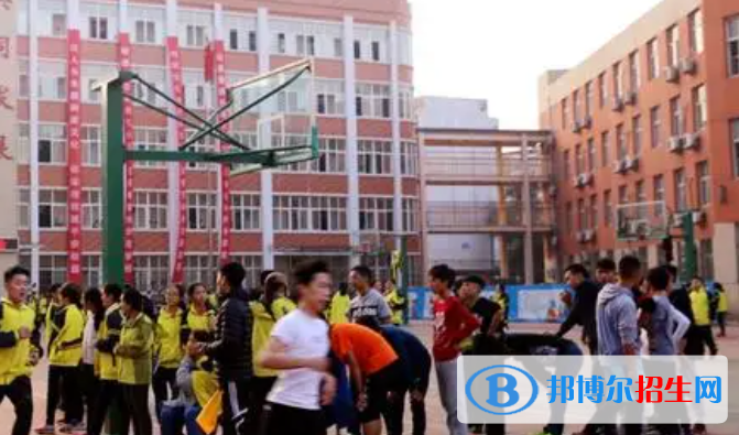洛陽(yáng)市體育運(yùn)動(dòng)學(xué)校2022年報(bào)名條件、招生要求、招生對(duì)象
