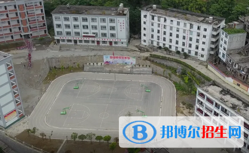 鎮(zhèn)雄羅坎中學(xué)2022年招生辦聯(lián)系電話