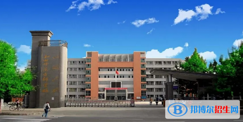 2023新疆文科250分左右能上什么好大學(xué)（本省大學(xué)+外省大學(xué)）