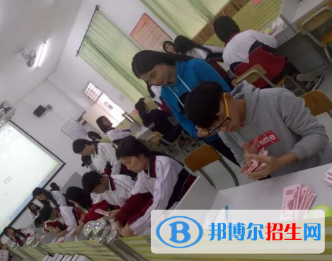 杭州2023年女孩子中專學什么好