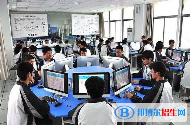 四川2023年計(jì)算機(jī)學(xué)校里怎么樣才能學(xué)好