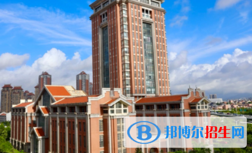 集美大學(xué)誠毅學(xué)院是不是雙一流大學(xué)？