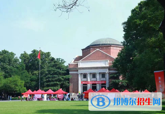 2022中國(guó)大學(xué)排名前100名：國(guó)內(nèi)最頂尖的院校名單一覽