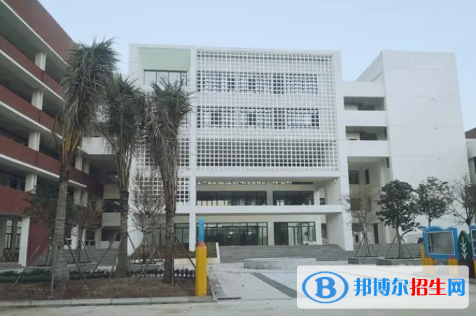 北京師范大學(xué)海口附屬學(xué)校怎么樣、好不好(2023參考)