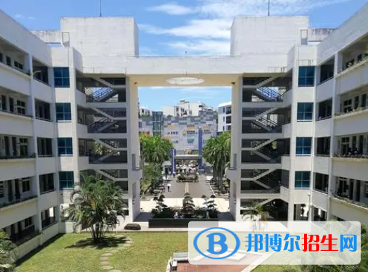 2023南開大學(xué)附中儋州市第一中學(xué)多少錢(學(xué)費明細(xì))