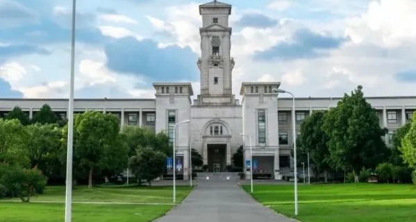 寧波諾丁漢大學評價怎么樣,學校好不好