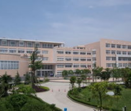 2024年四川師范大學(xué)多少錢